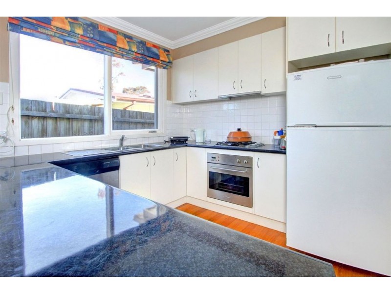 55 Eighth Avenue, Rosebud VIC 3939