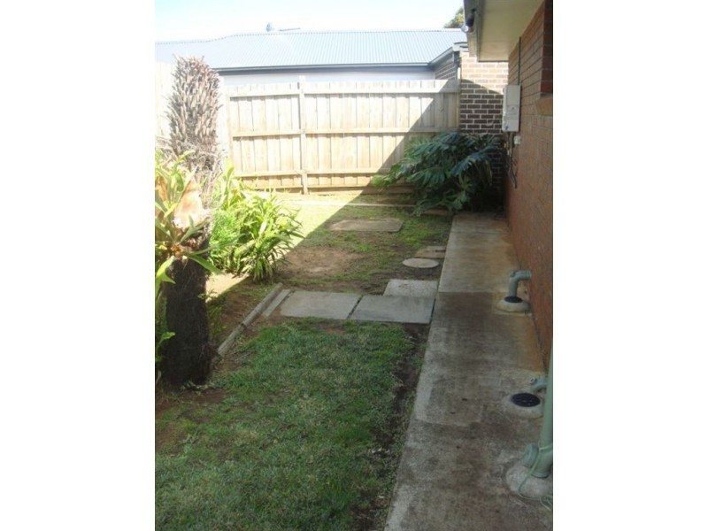 13 Marks Avenue, Rosebud West VIC 3940