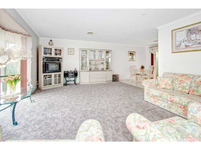 26A Whitehead Grove, Rosebud VIC 3939