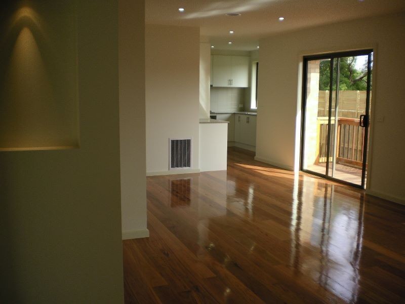 3/4 Leon Avenue, Rosebud VIC 3939