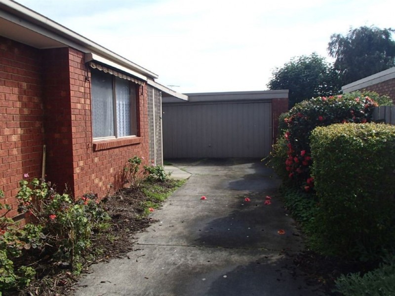 14 Dunsmuir Drive, Rosebud VIC 3939