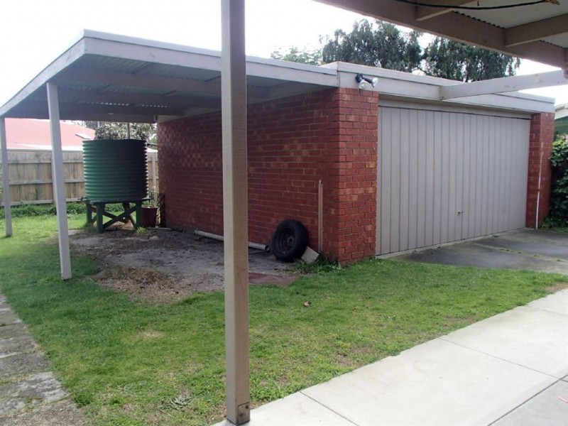 14 Dunsmuir Drive, Rosebud VIC 3939