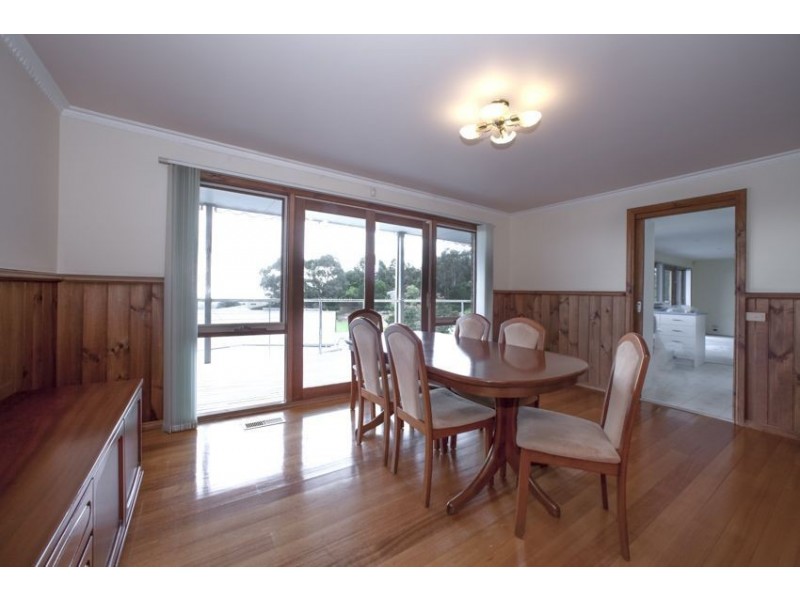 4 McLaren Court, Rosebud VIC 3939