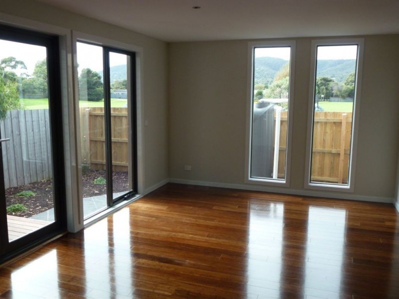 5 Leon Avenue, Rosebud VIC 3939