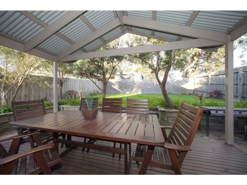 55 Eighth Ave, Rosebud VIC 3939