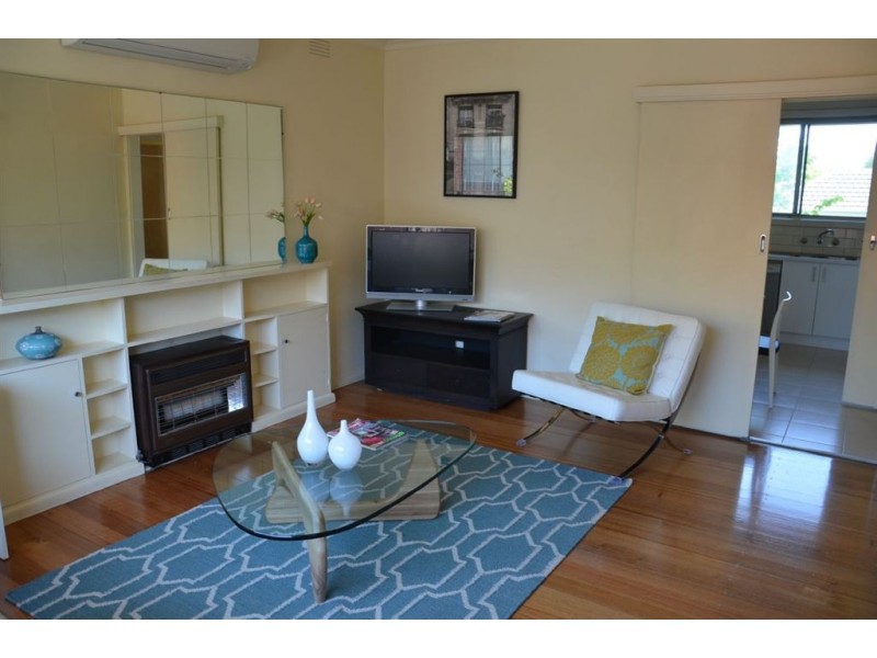 2/112 Through Road, Camberwell VIC 3124