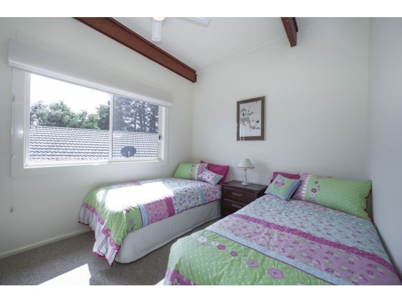 67 Carrathool Avenue, Rosebud VIC 3939