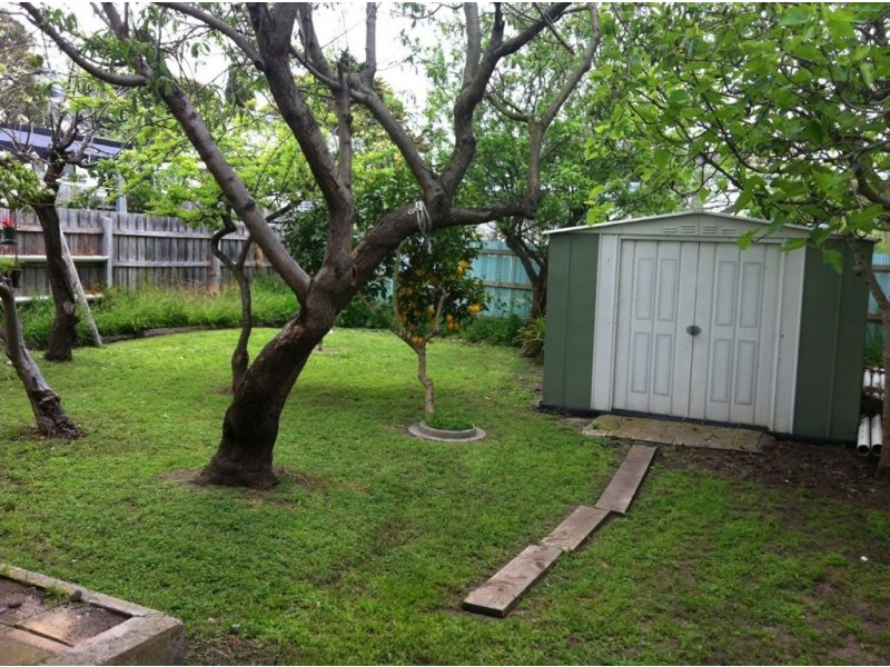 28 Second Avenue, Rosebud VIC 3939