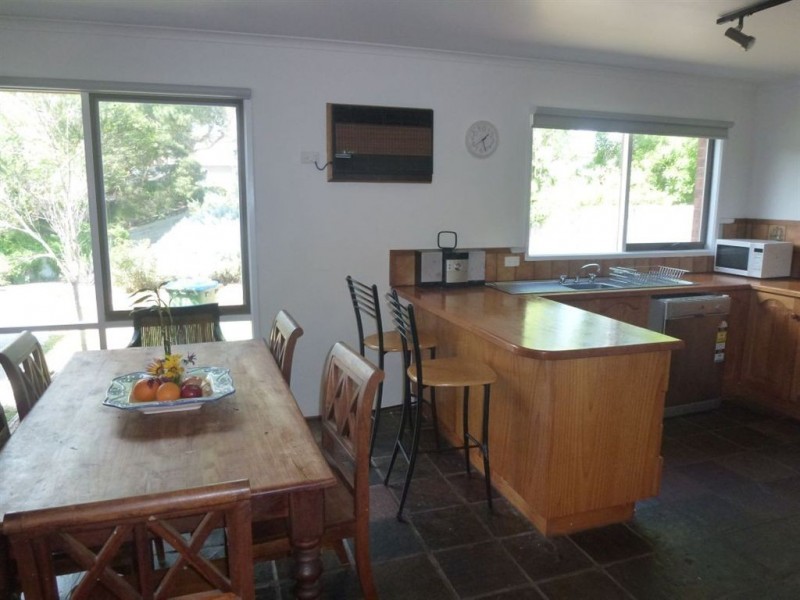 66 Wondaree St, Rye VIC 3941