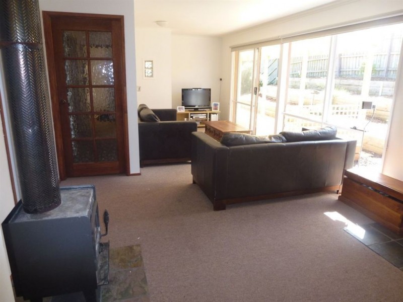 66 Wondaree St, Rye VIC 3941