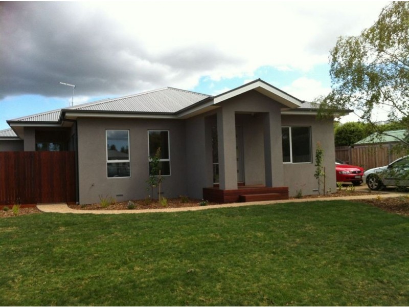 1/11 Monty Court, Rosebud VIC 3939