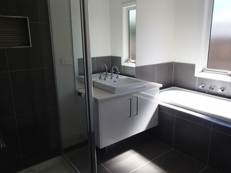 1/11 Monty Court, Rosebud VIC 3939