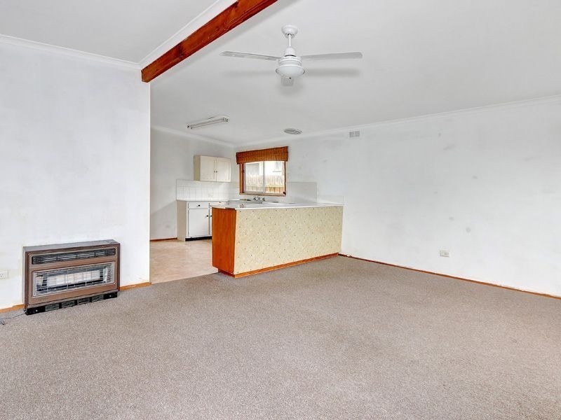 169 Eighth Avenue, Rosebud VIC 3939