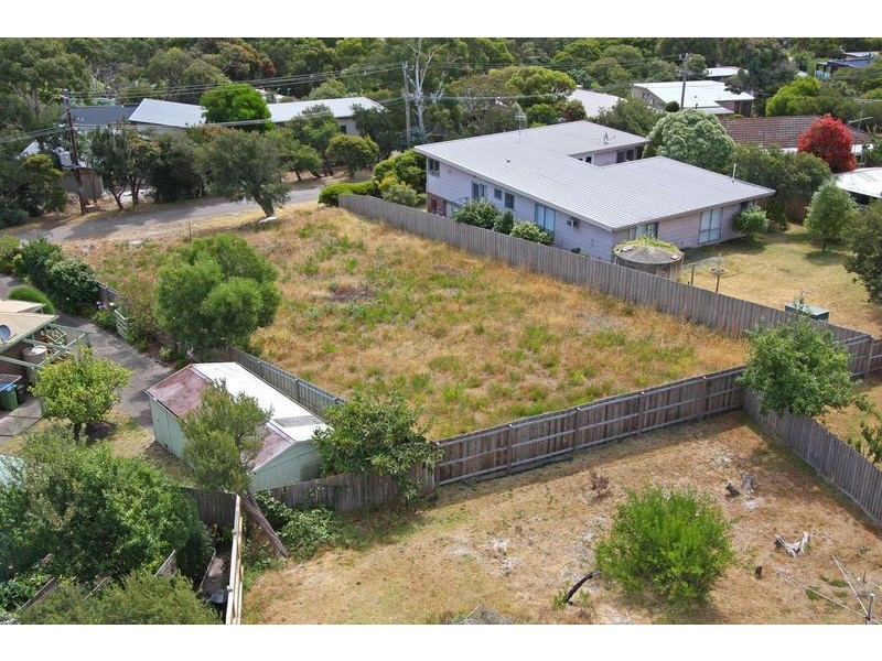15 Crest Drive, Rosebud VIC 3939