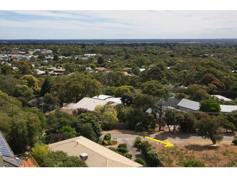 15 Crest Drive, Rosebud VIC 3939
