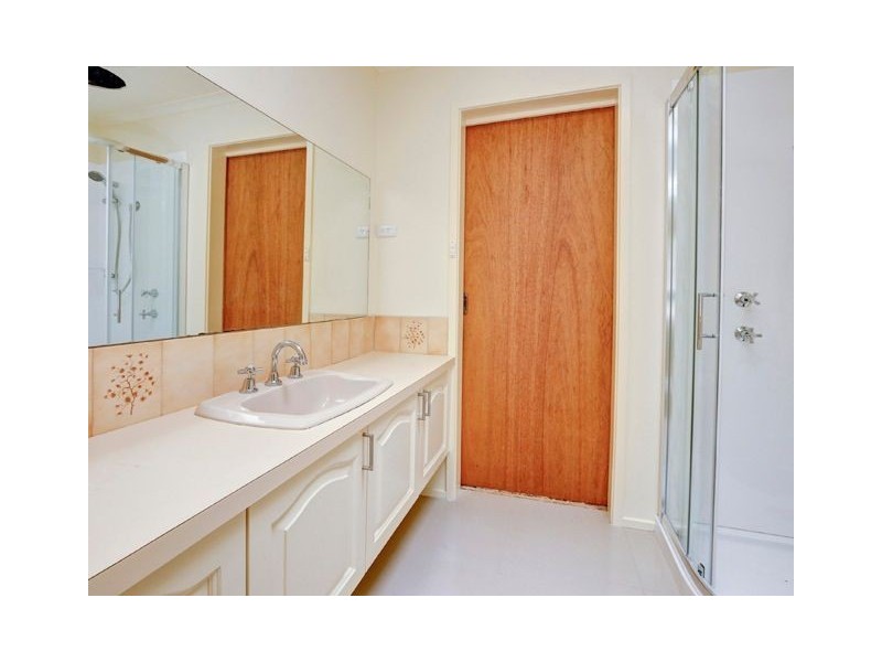 2/9 Grenville Grove, Rosebud West VIC 3940