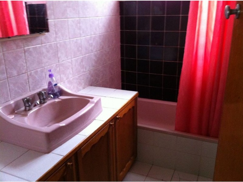 126 Jetty Road, Rosebud VIC 3939