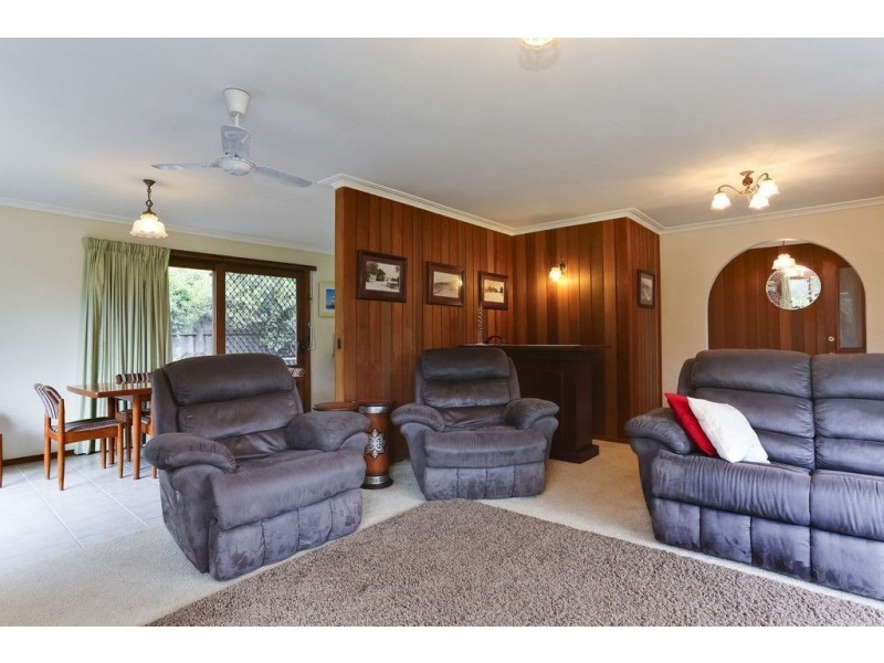 45 Nixon Street, Rosebud VIC 3939