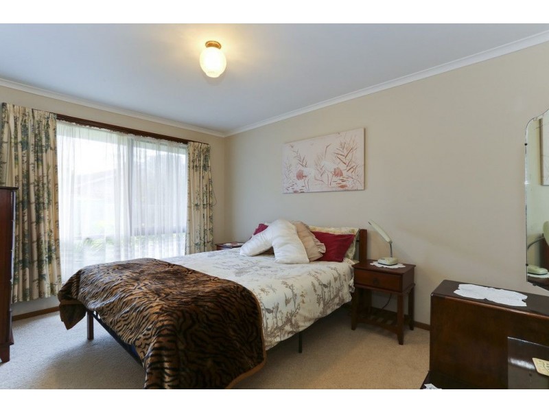 45 Nixon Street, Rosebud VIC 3939