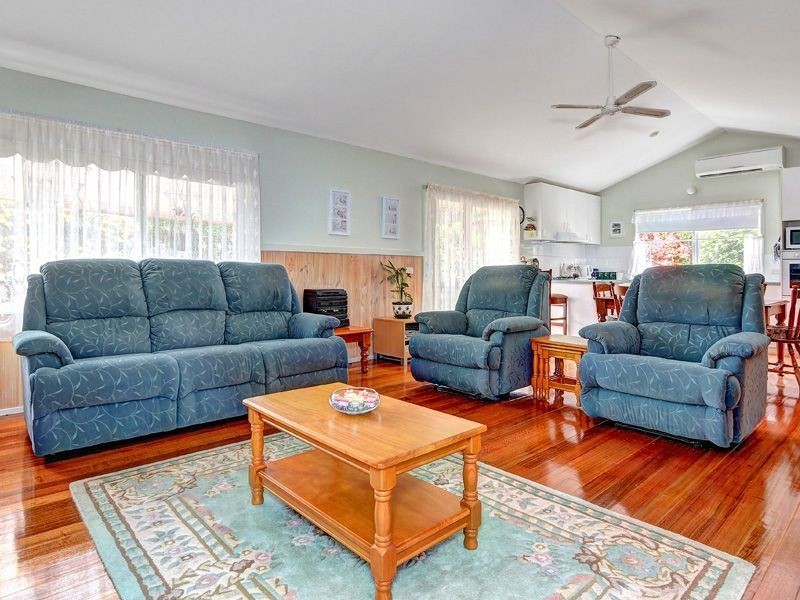 72 Banksia Place, Rosebud VIC 3939