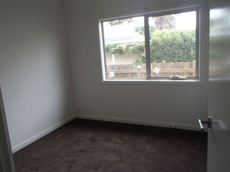 2/59 Bayview Avenue, Rosebud VIC 3939
