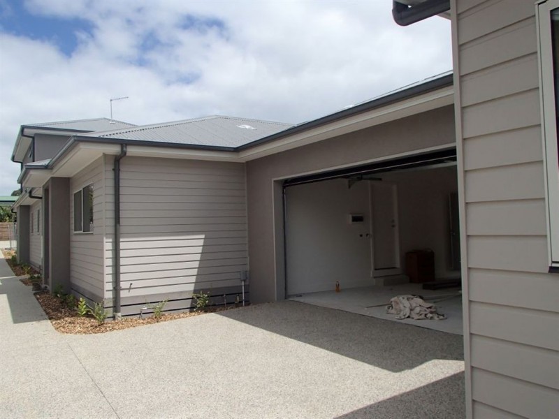 2/59 Bayview Avenue, Rosebud VIC 3939