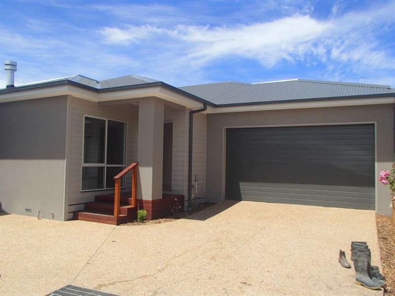 12 Monty Court, Rosebud VIC 3939