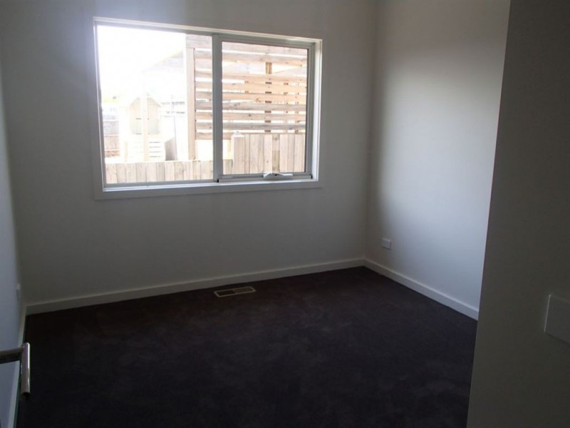 12 Monty Court, Rosebud VIC 3939