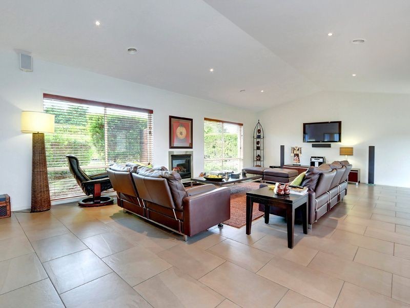 20 Lockhart Drive, Rosebud VIC 3939