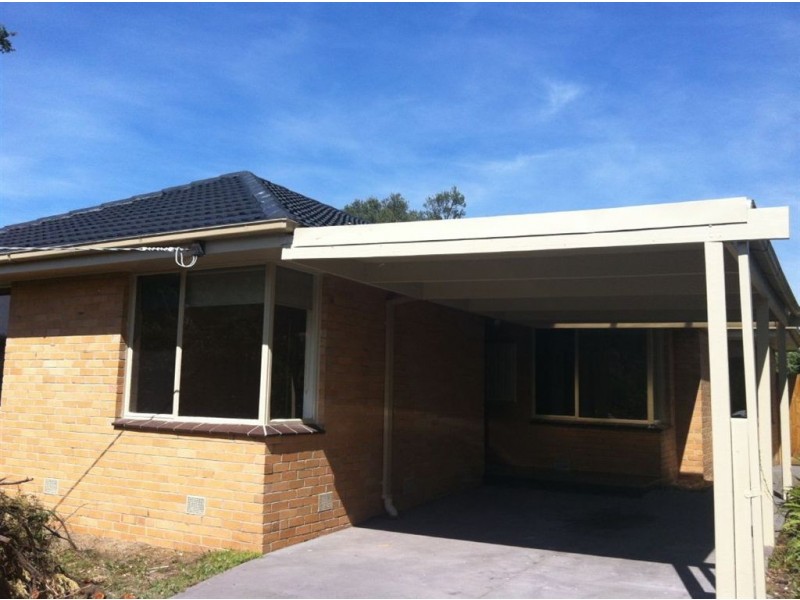 24 Cootamundra Avenue, Rosebud West VIC 3940