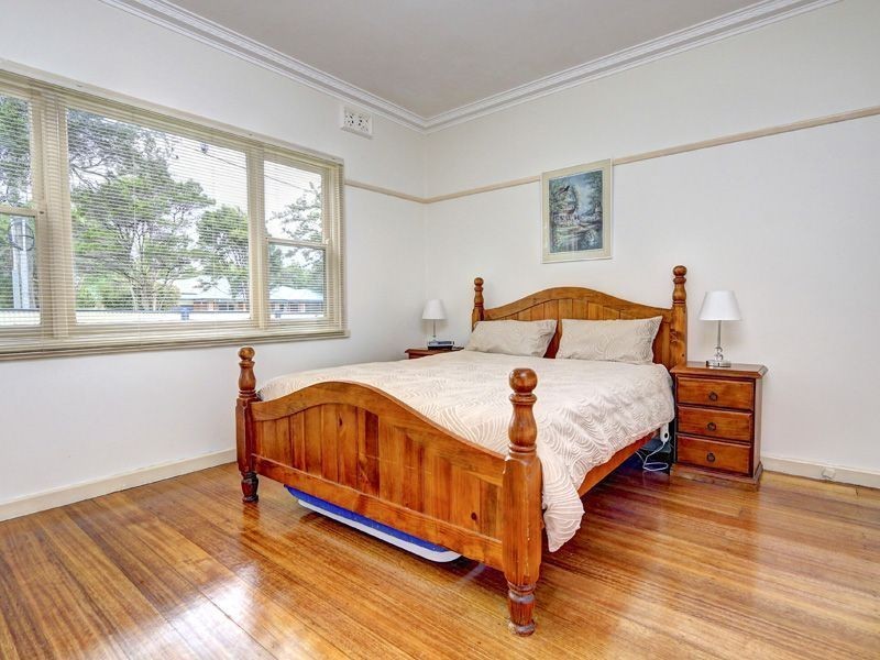 32 Broadway, Rosebud West VIC 3940