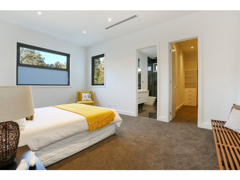 631 Point Nepean Road, Mccrae VIC 3938