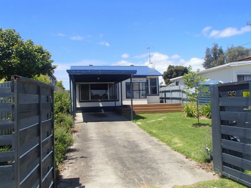 99 Third Avenue, Rosebud VIC 3939