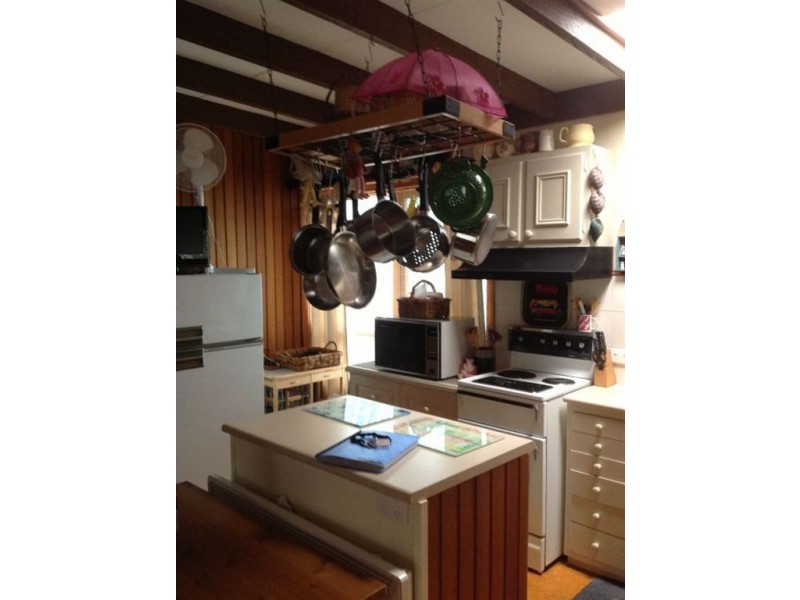 125 Seventh Avenue, Rosebud VIC 3939