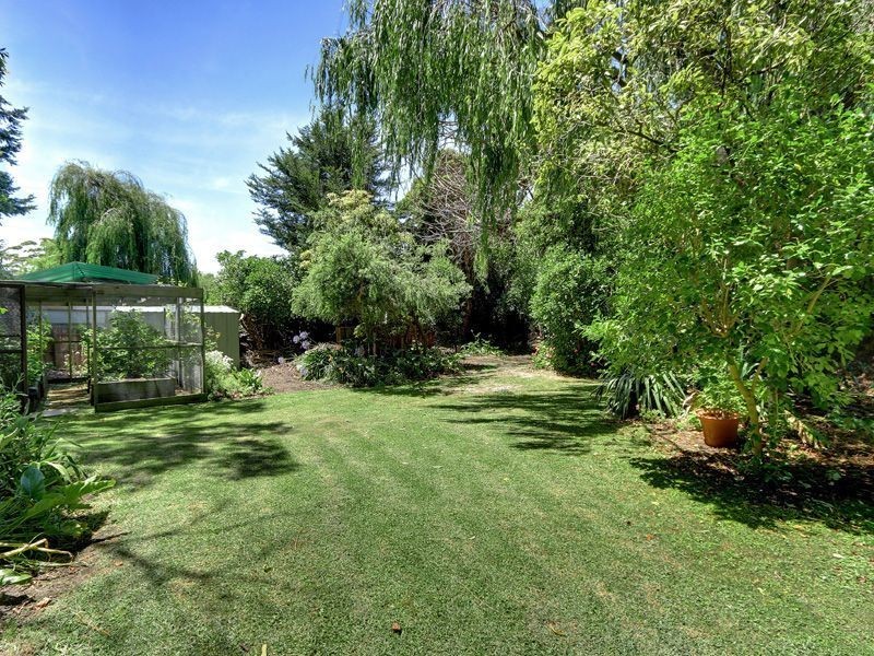 18 Irving Court, Rosebud West VIC 3940
