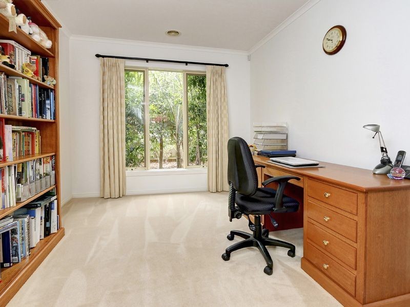 9 Phillips Court, Mount Martha VIC 3934