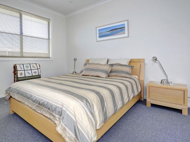 2/1 Adams Avenue, Rosebud VIC 3939