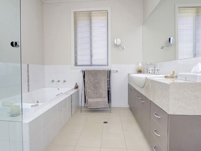 2/1 Adams Avenue, Rosebud VIC 3939