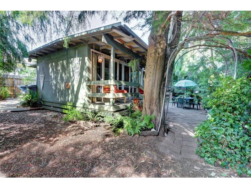 154 Jetty Road, Rosebud VIC 3939