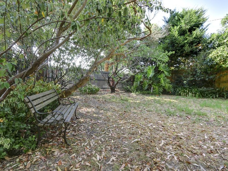 154 Jetty Road, Rosebud VIC 3939