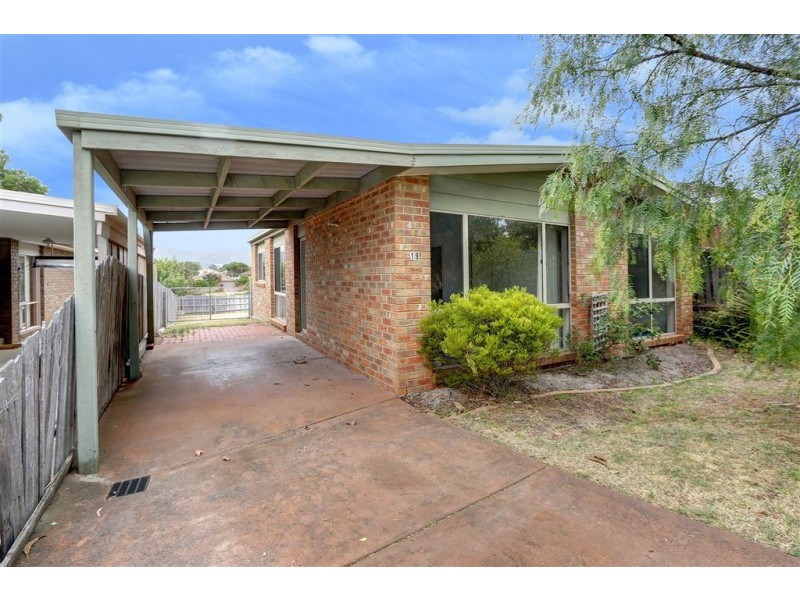 119 Fifth Avenue, Rosebud VIC 3939