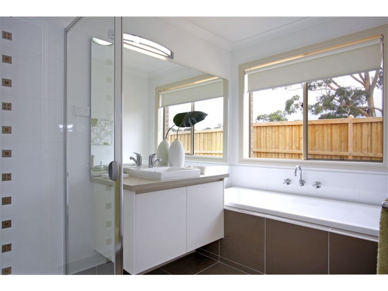 5 Peninsula Sands Blvd, Rosebud VIC 3939