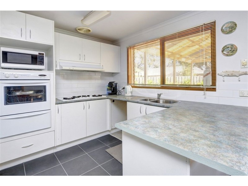 498 Waterfall Gully Road, Rosebud VIC 3939