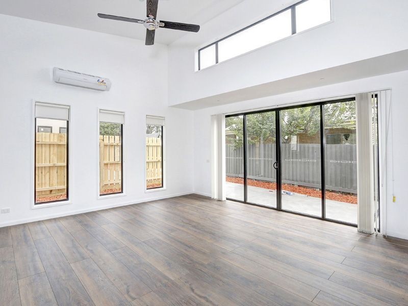 1/84 Elizabeth Avenue, Rosebud West VIC 3940