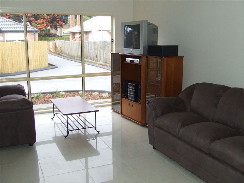2/28 Mark Street, Rosebud VIC 3939