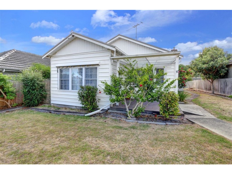 37 Rosebud Parade, Rosebud VIC 3939
