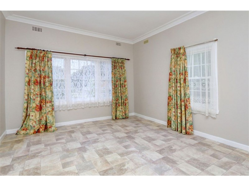 37 Rosebud Parade, Rosebud VIC 3939