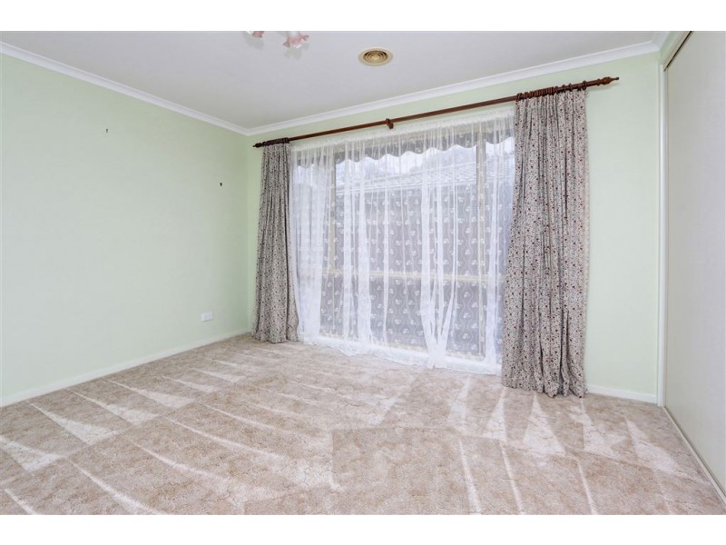 8 Banksia Place, Rosebud VIC 3939