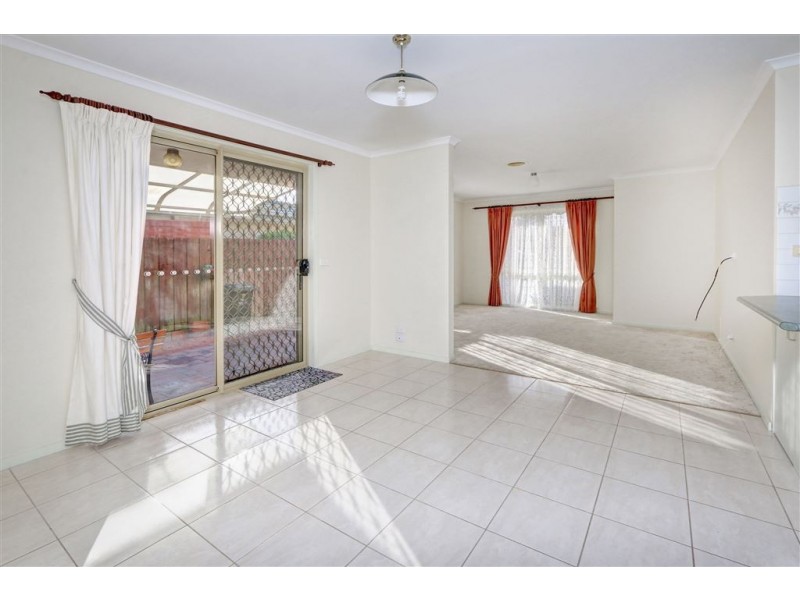 8 Banksia Place, Rosebud VIC 3939