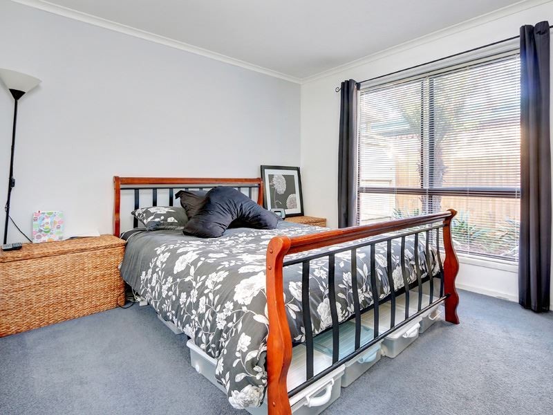 110 Second Avenue, Rosebud VIC 3939